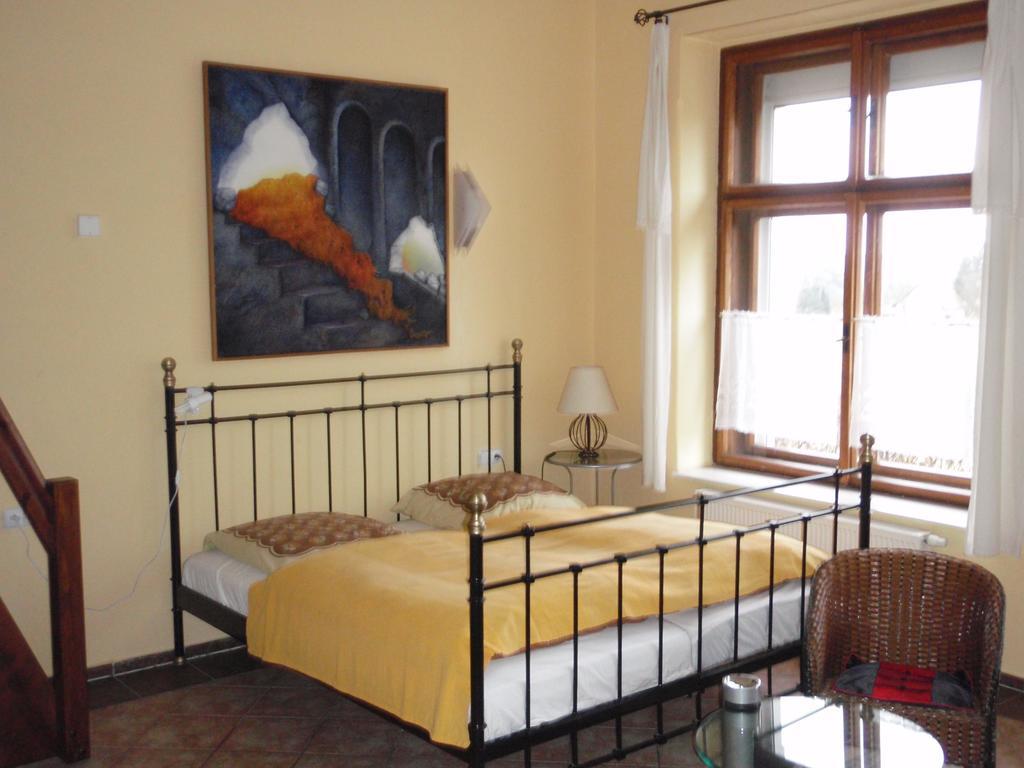 Pension Stara Skola Hrubá Skála Kamer foto